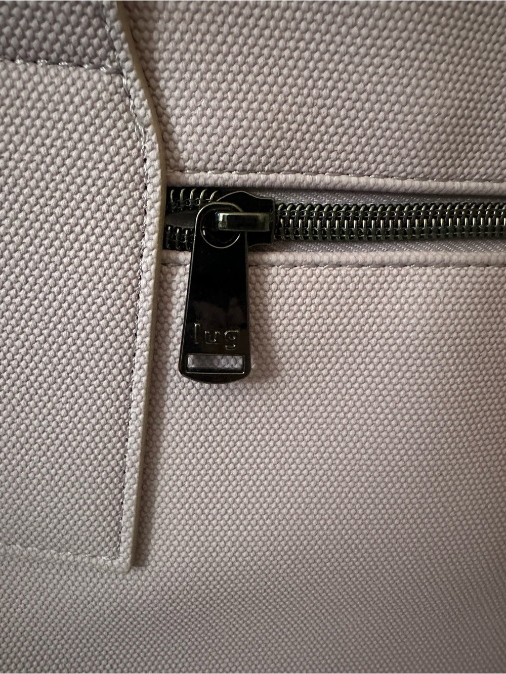 lug Alto Matte Luxe Sugar Plum Quilted Convertible Tote Crossbody NWT $119 MSRP - Picture 11 of 16